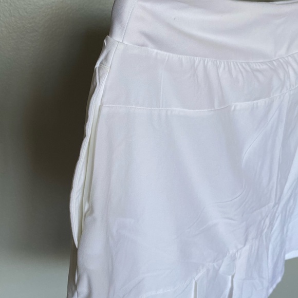 NIKE GOLF SKORT- WHITE - Picture 8 of 11